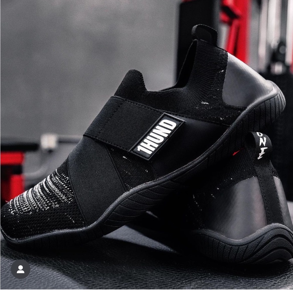 1HUND "One" Athletic Shoe in Black/White